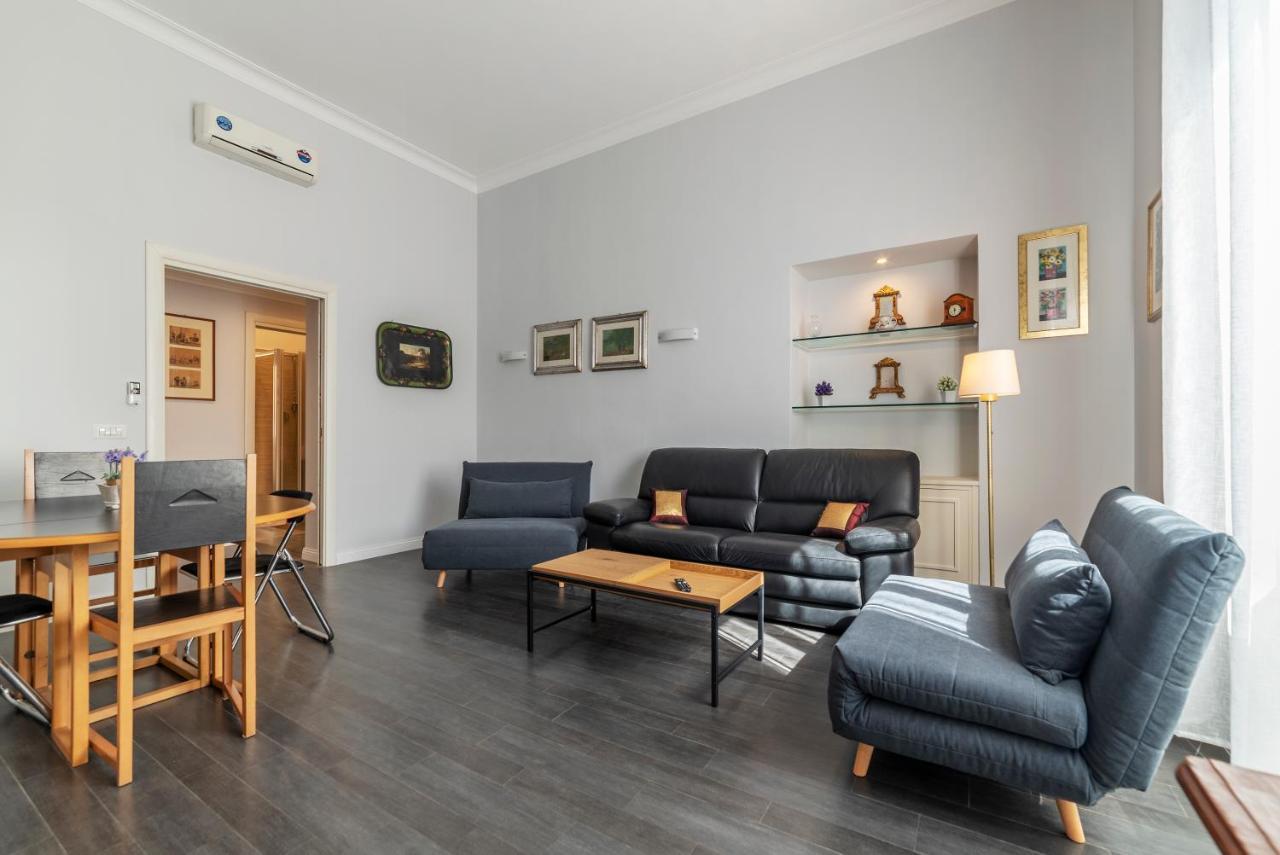 Piazza Del Popolo Apartment With View روما المظهر الخارجي الصورة